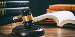 FUNDAMENTOS DE DERECHO